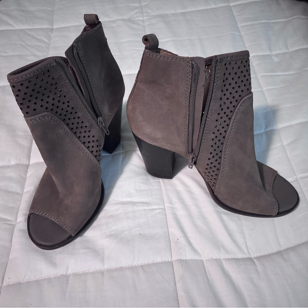 Tan Women's Ankle Boots